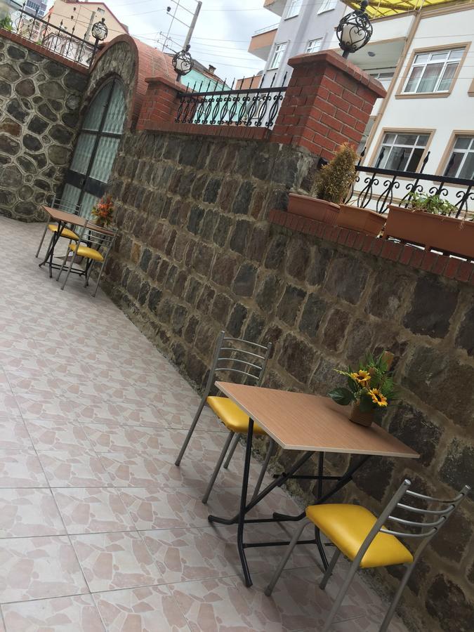 The Twins Apartmens Aparthotel ทรับซอน ภายนอก รูปภาพ