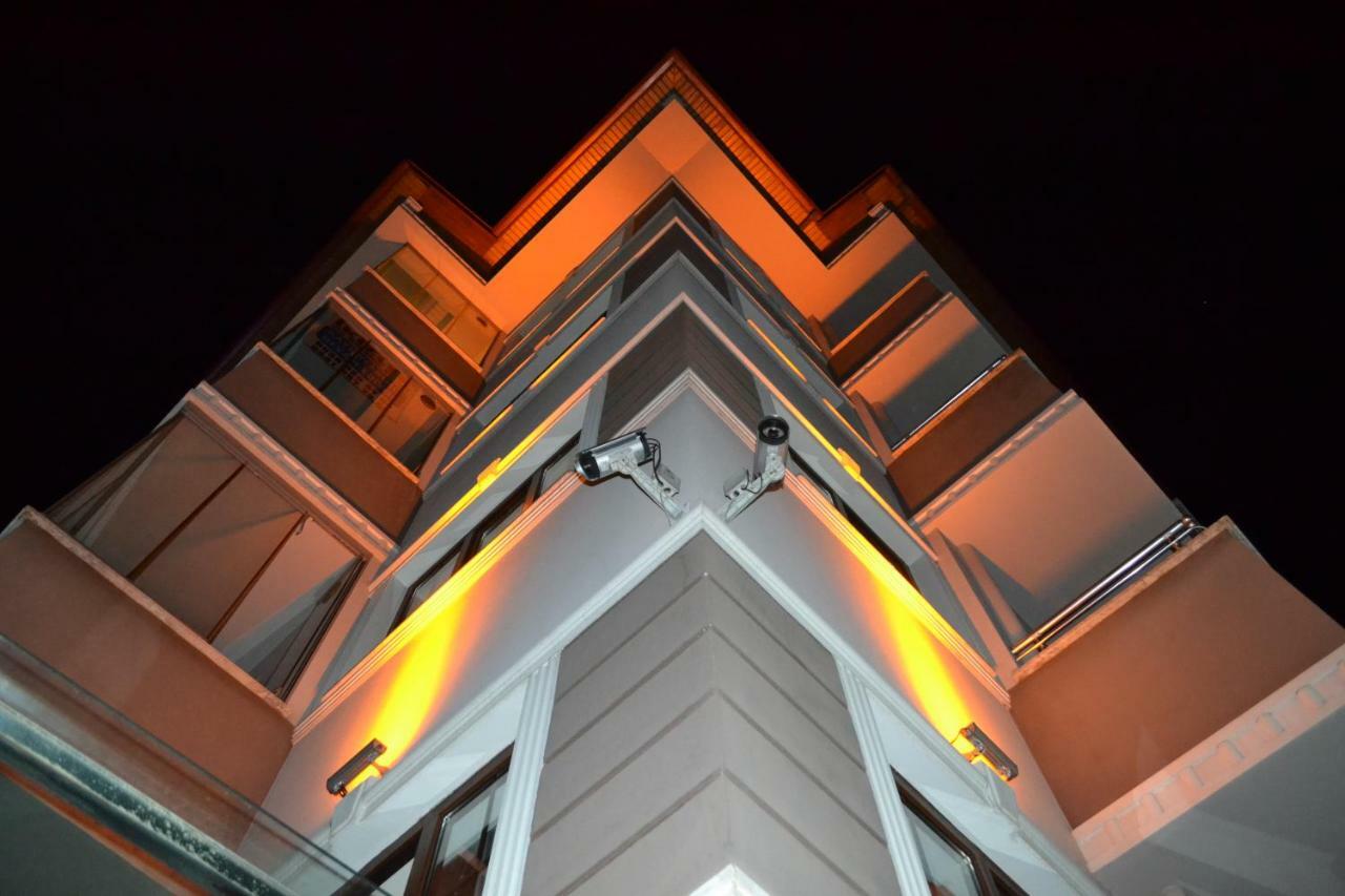 The Twins Apartmens Aparthotel ทรับซอน ภายนอก รูปภาพ